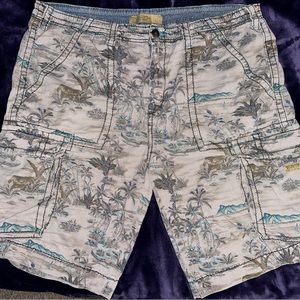 Distressed True Religion beach / Hawaii themed cargo shorts.